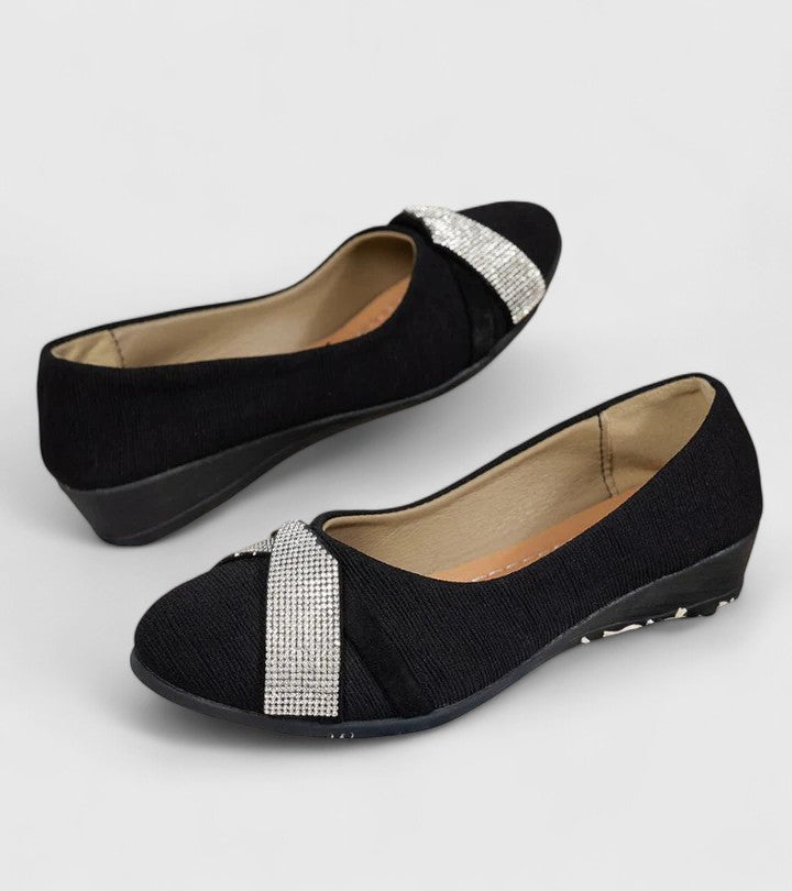 Christine Brewer Leigh AURDONNA orthopedic women's walking shoes in black with comfortable design and supportive soles.
