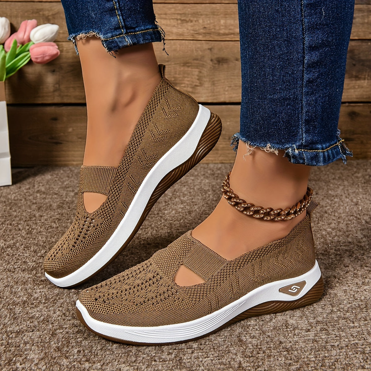 Comfortable Christine Brewer orthopedic non-slip shoes for women with free insoles, ideal for walking and everyday support.