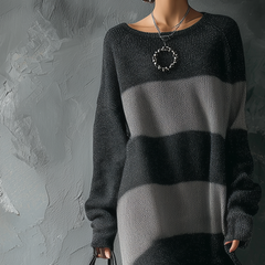Christine Brewer retro round-neck contrast knitted midi dress for occasions, featuring a stylish design and comfortable fit.