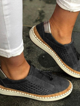Christine Brewer Arden Orthoflex slip-on shoes for women with orthopedic comfort, ideal for walking and everyday wear.