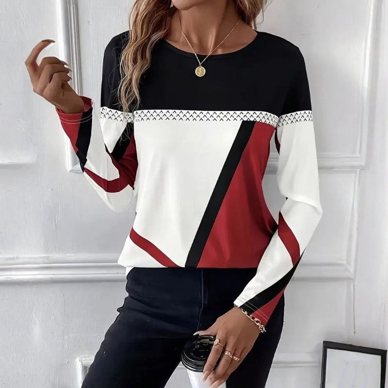 Christine Brewer Quinn women's blouse, stylish white chemisier with a relaxed fit and classic collar, shown on a model.