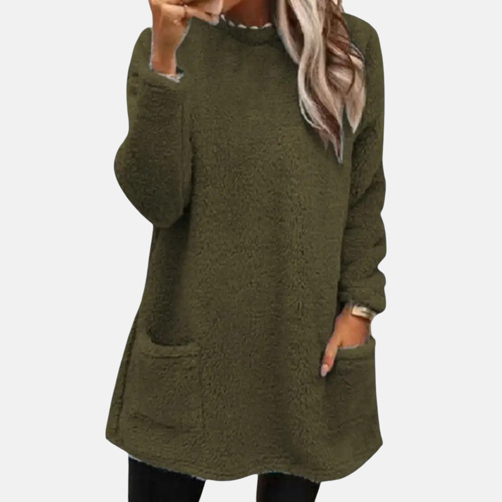 Christine Brewer Estelle knit sweater for women, featuring a cozy, textured knit design in a versatile, stylish fit.