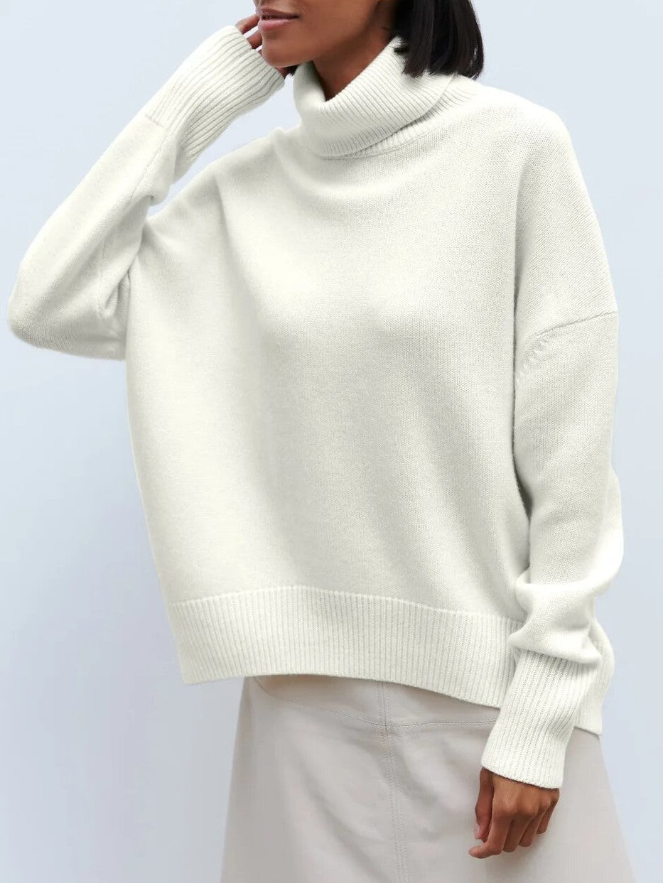 Christine Brewer Erica oversized women's turtleneck sweater in soft knit, featuring a relaxed fit and cozy design.