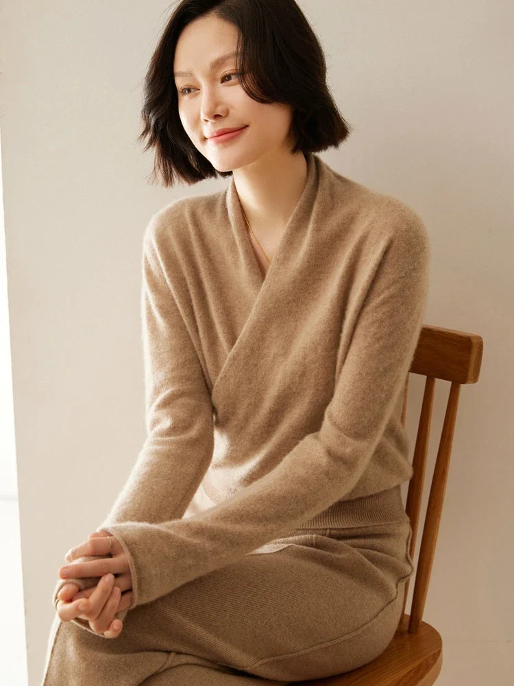 Christine Brewer Dawn women's cashmere sweater in soft beige, featuring a cozy knit design and ribbed cuffs.