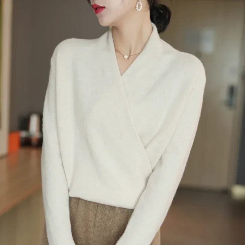 Christine Brewer Gwen cashmere V-neck sweater for women, soft and cozy knit in a stylish design.