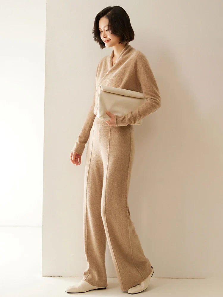 Women’s Dawn cashmere sweater by Christine Brewer, soft beige knit with long sleeves and ribbed cuffs, casual and cozy style.