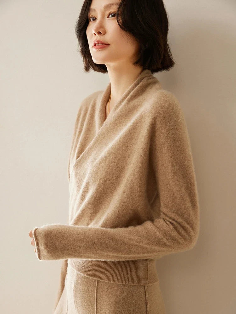 Women’s Dawn cashmere sweater by Christine Brewer, featuring a cozy, soft knit in a stylish design, ideal for cold weather.