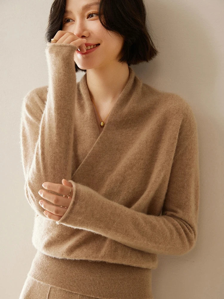 Women's Dawn cashmere sweater by Christine Brewer, soft lavender knit with long sleeves and a cozy fit.