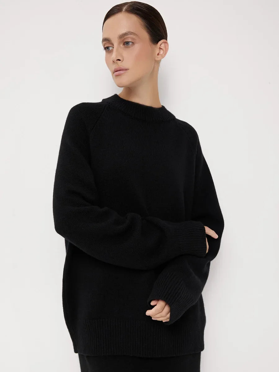 Christine Brewer Flora oversized wool sweater for women, showcasing a cozy, chunky knit in soft, neutral tones.