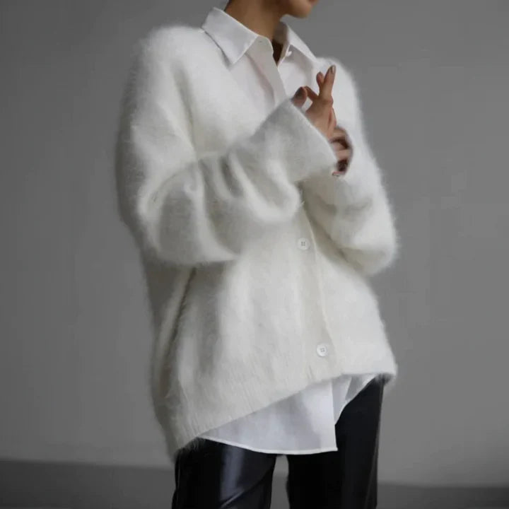 Belinda | Relaxed-Fit Button-Front V-Neck Cardigan for Women