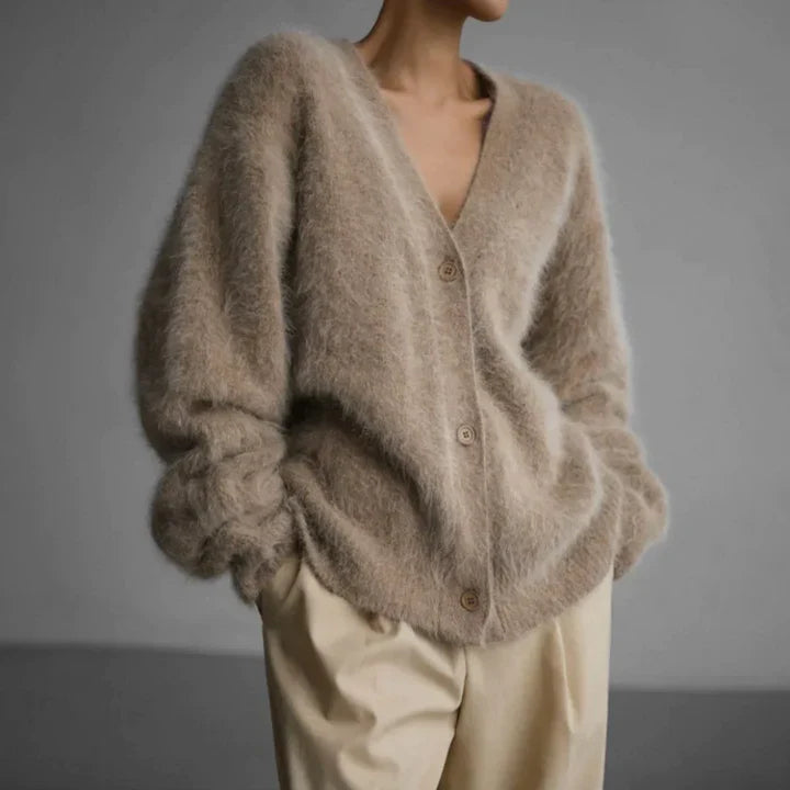 Belinda | Relaxed-Fit Button-Front V-Neck Cardigan for Women