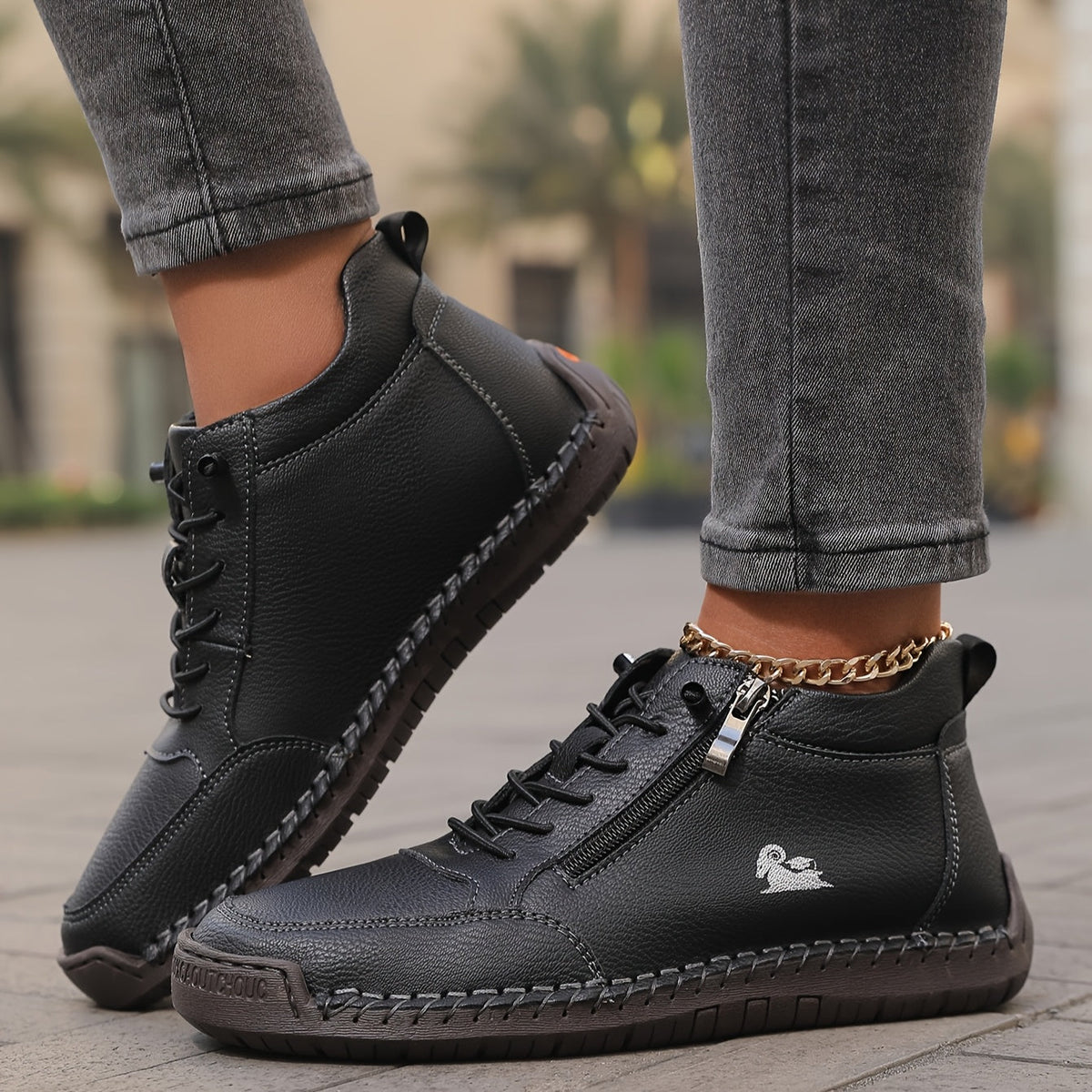 Roberta | Women Wide Toe Box Cushioned Walking Shoes
