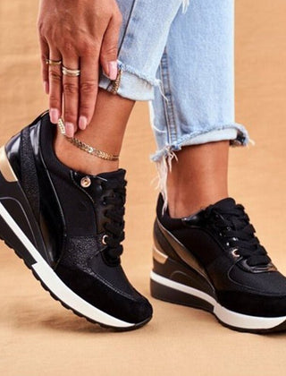Maisy Christine Brewer modern women's orthopedic sneakers with Eva glow design from the Nouvelle collection, ideal for comfortable walking.