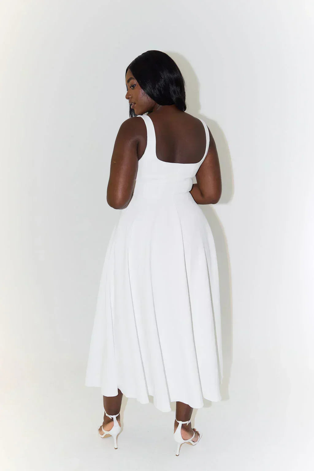 Anouk | Bridesmaid Dress Wedding Guest Midi Square Neck Fit and Flare Sleeveless Fitted Formal
