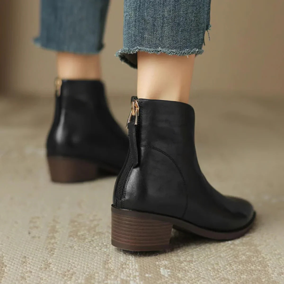 Daisy | Ankle Boots Booties Women Winter Pointed Toe Block Heel Leather Zip V-Cut Brown