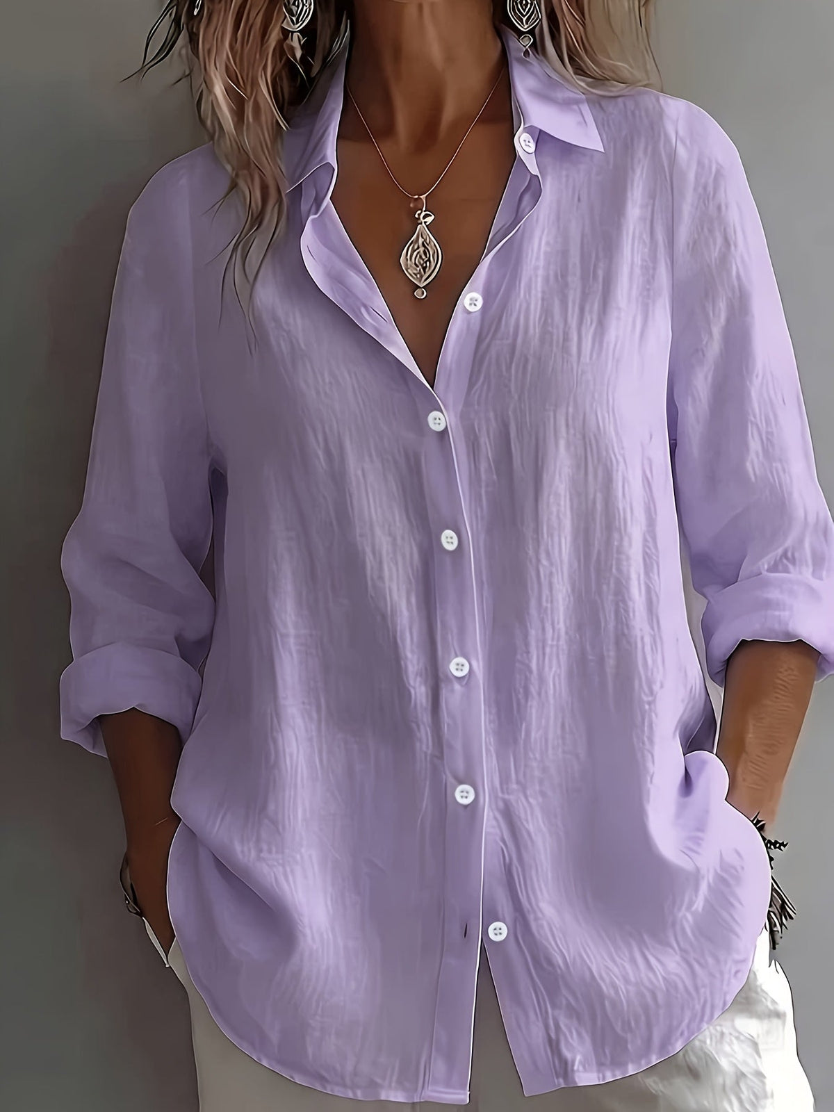 Christine Brewer Mia women's button-up shirt, stylish tops featuring a tailored fit and classic collar in soft fabric.