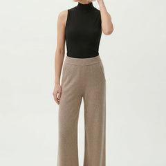 Women’s loose pull-on joggers by Christine Brewer, showcasing comfortable and stylish casual pants for women.