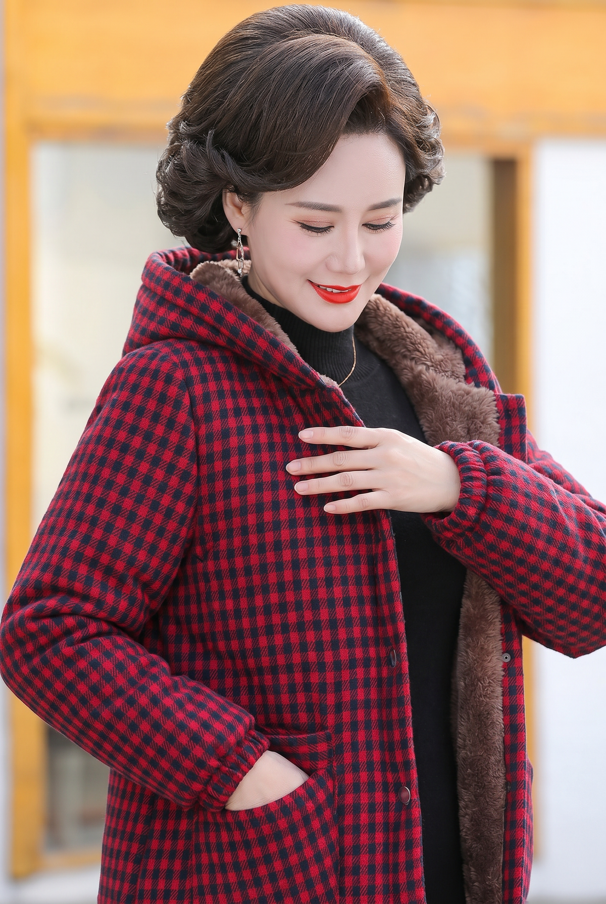 Dolores | Plaid Hooded Button-Front Fleece Jacket for Women