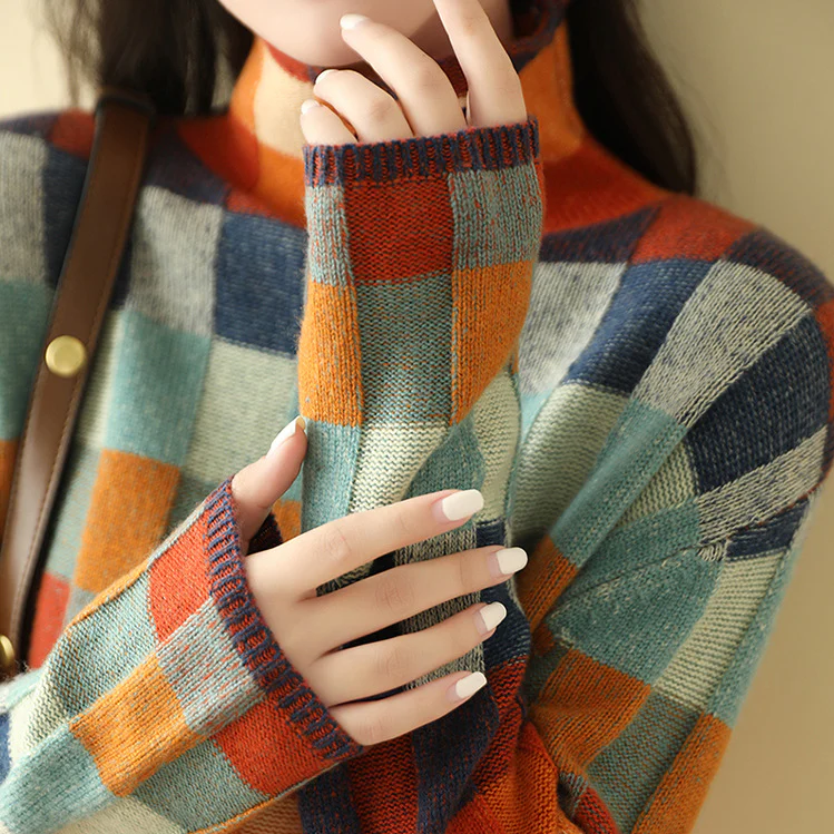Christine Brewer Cora loose fit cozy sweater in a tailored design, featuring soft fabric and a relaxed fit, perfect for casual wear.
