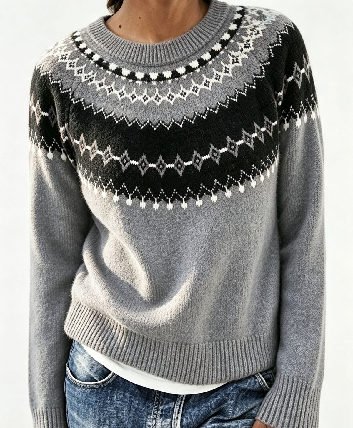 Saga | Women's Christmas Sweater Nordic Fair Isle Crew Neck Knit Pullover Warm Winter Cozy