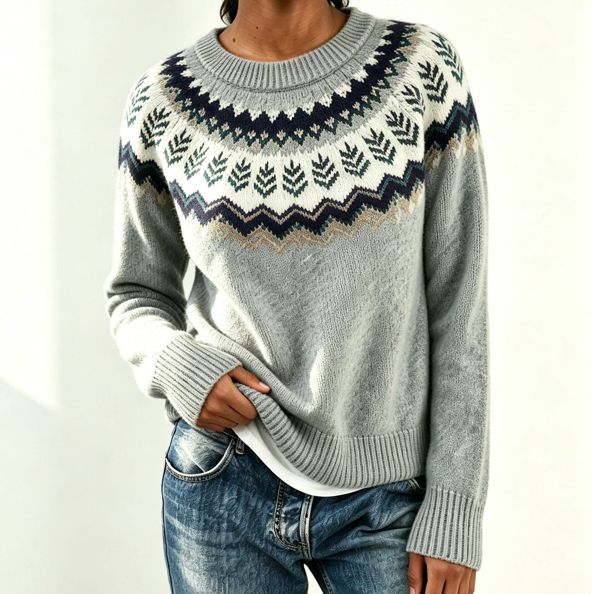 Saga | Women's Christmas Sweater Nordic Fair Isle Crew Neck Knit Pullover Warm Winter Cozy