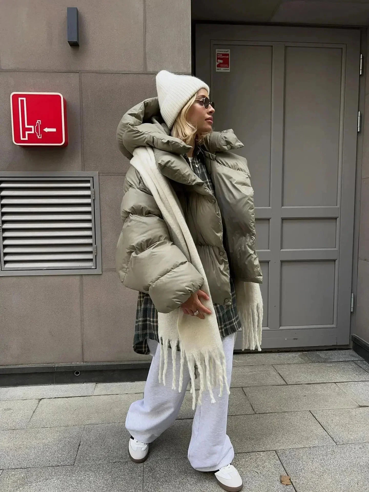 Iris | Puffer Jacket Quilted Winter Warm Hooded Oversized Padded Stand Collar Button Front Casual